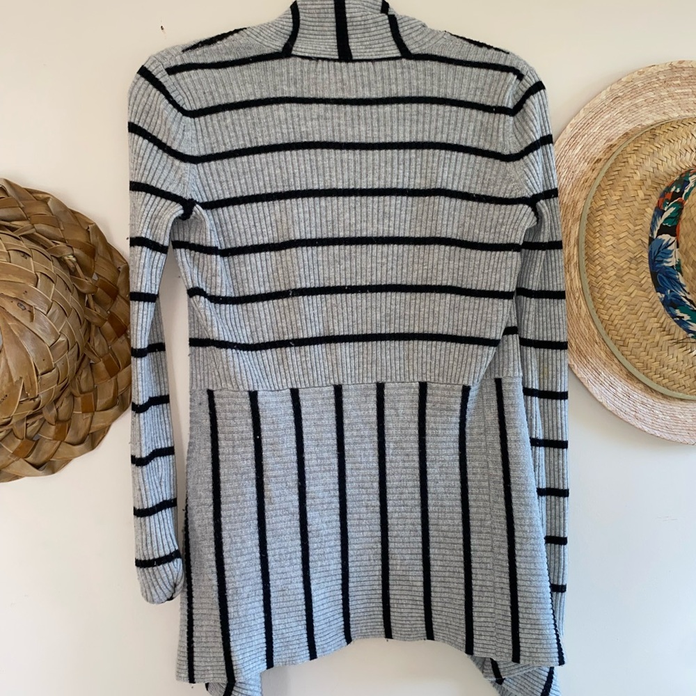 Sweater - Picture 3 of 3